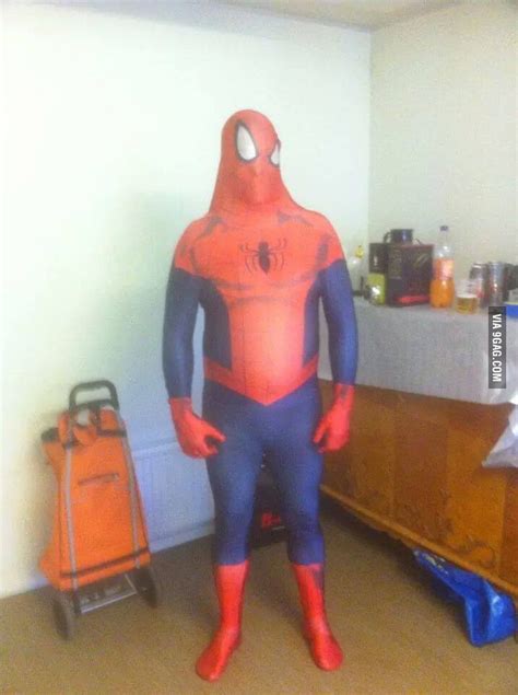 So my cousin bought a ''one size fits all'' Spider-Man costume. - 9GAG