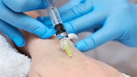 How Does Ozone Injection Therapy Work?