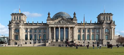 AD Classics: New German Parliament, Reichstag / Foster + Partners ...