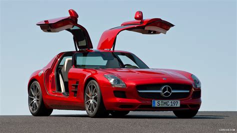 2010 Mercedes-Benz SLS AMG Gullwing - Doors Open - Front Right Quarter ...