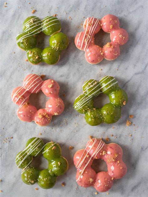 Baked Mochi Donuts — Catherine Zhang Strawberry Crush, Strawberry ...