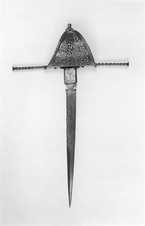 Parrying Dagger | 51.517 | The Walters Art Museum