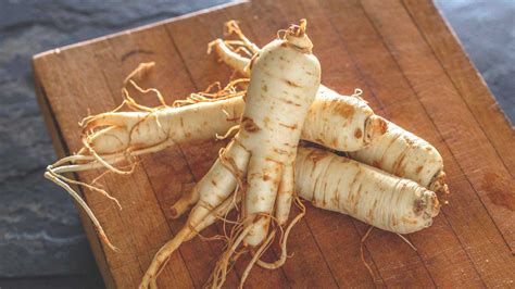 7 Proven Health Benefits of Ginseng