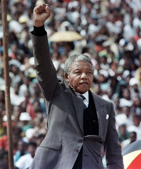 17 Rare Photos Of Nelson Mandela Letting Freedom Ring