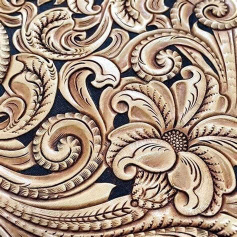 Pin by Loulou Delarosbel on Western | Leather tooling patterns, Handmade leather work, Leather ...