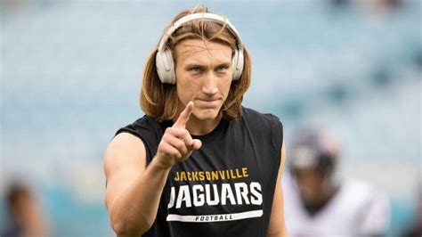 Trevor Lawrence Hair (Detailed Look & Gallery) | Heartafact