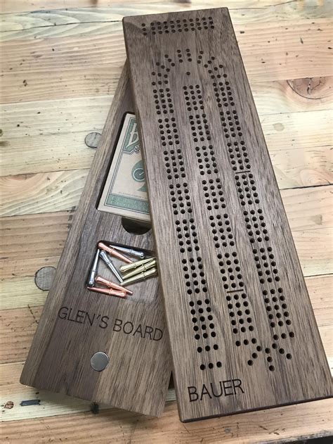 Cribbage Board with peg Storage - craibas.al.gov.br