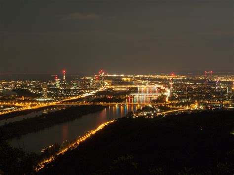 Skyline of Vienna by night. Took this picture from the Leopoldsberg : r ...