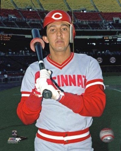 Dave Concepcion Posed Photo Print (20 x 24) | Cincinnati reds ...