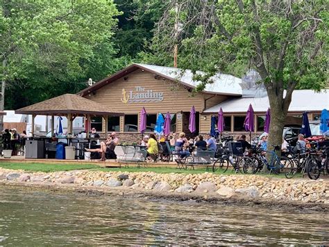 The Landing on Madison | Lakeside Dining