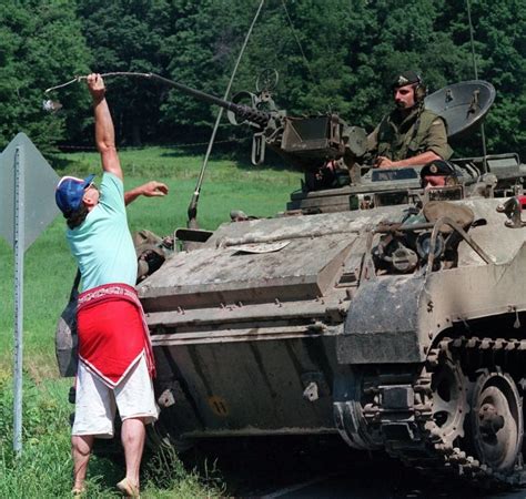 Army's offer to help with Kanesatake flooding revives memories of Oka Crisis | CBC News