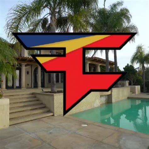 FaZe House LA - YouTube