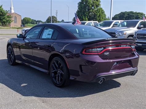 New 2020 DODGE Charger R/T RWD Sedan