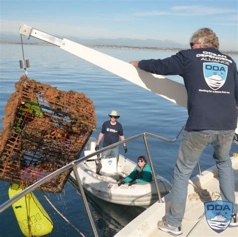 Clean-Up Tons of Debris from the Ocean & Beaches - GlobalGiving