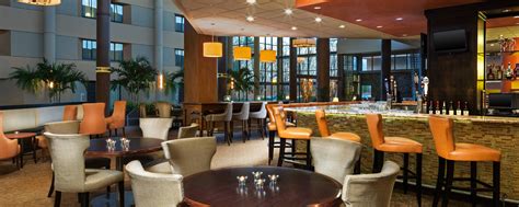 Restaurants in Charlotte, NC near Airport | Sheraton Charlotte Airport Hotel