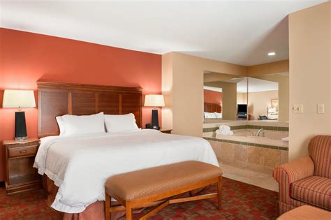 Discount Coupon for Hampton Inn Athens in Athens, Ohio - Save Money!