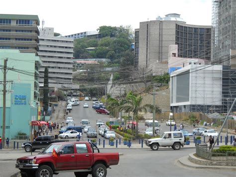 PNG - A THOUSAND NATIONS: THE FACE OF PORT MORESBY!