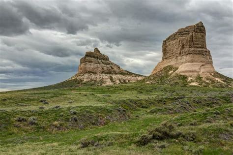 16 Iconic Landmarks on the Oregon Trail - OldWest