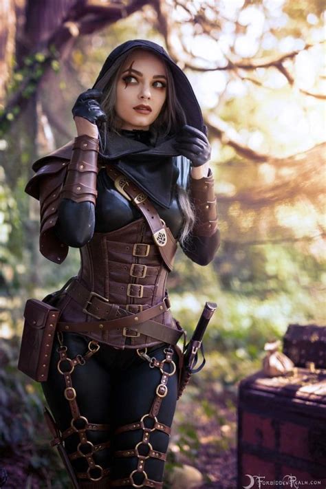 Thieves Guild | Fantasy cosplay, Cosplay, Warrior woman