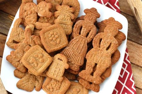 Traditional Speculoos Cookies - The Daring Gourmet