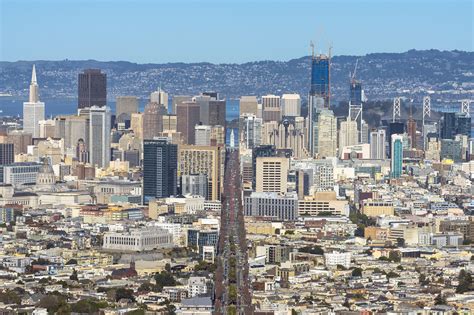 181 Fremont and Salesforce the Dynamic Duo of the San Francisco Skyline ...