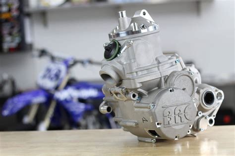 MXREVIVAL YAMAHA YZ500 "ANIHLATR" BUILD: TWO-STROKE TUESDAY - Dirt Bike ...