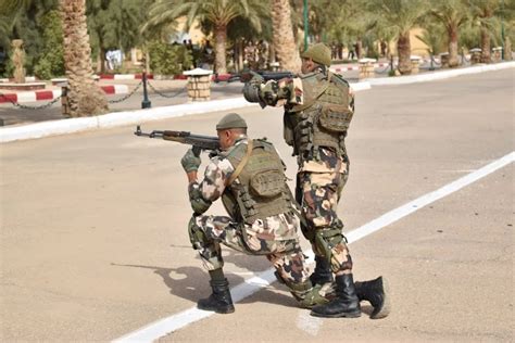 Photos - Algerian People's National Armed Forces | Page 45 | A Military ...