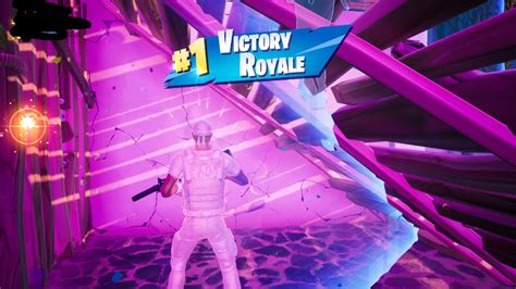 Came to Fortnite just for the skin and I repped XO the whole way : r ...