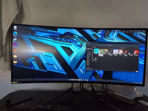 Man,curved IPS panels hit different compared to VA : r/ultrawidemasterrace