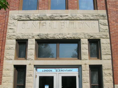 082307 London School #1--London, Ohio (2) | Aaron Turner | Flickr