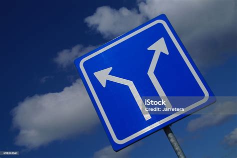Two Way Traffic Sign Angle Stock Photo - Download Image Now - Arrow Symbol, Blue, Change - iStock