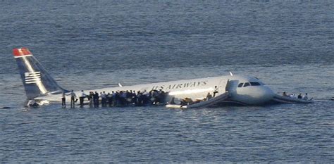 Why the 'Miracle on the Hudson' in the new movie Sully was no crash landing