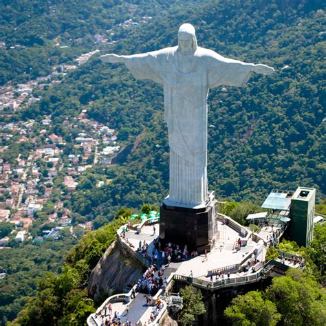 How tall is the statue of Jesus Christ the Redeemer in Brazil?