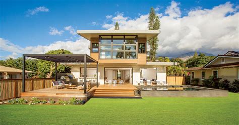 A Sleek New Maui Beach House is Designed for Endless Enjoyment - Hawaii Home + Remodeling