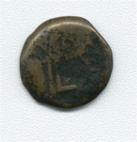 Top 25 ideas about Ancient coins on Pinterest | Coins, Ancient persian ...