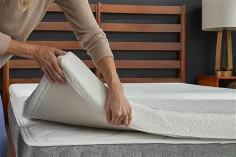 Hospital bed mattress pad uses and their applications - Arad Branding