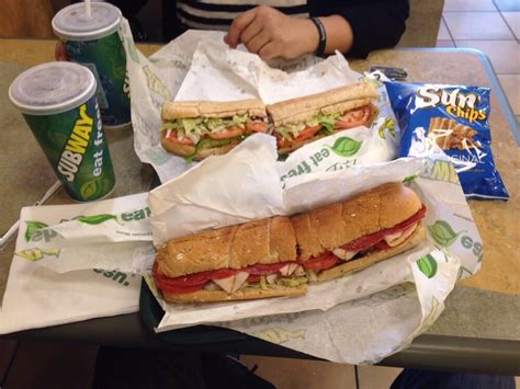 chicken bacon ranch subway