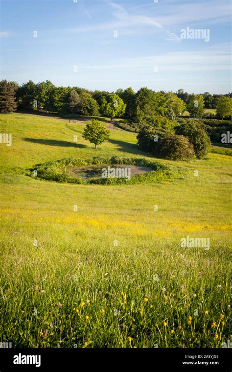 Park in Milton Keynes Stock Photo - Alamy