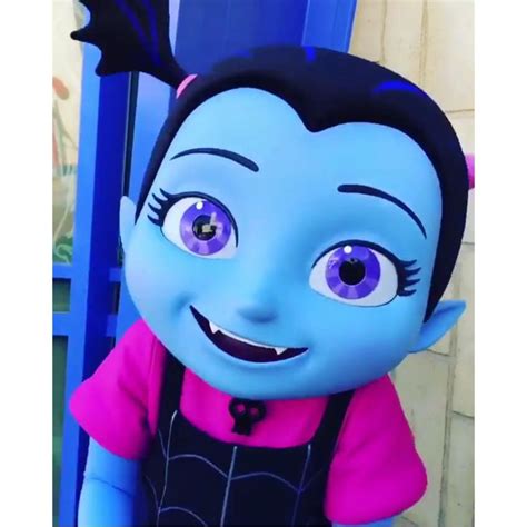 Vampirina 💖 | Disney junior, Character, Halloween