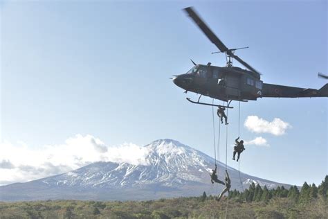 Philippine Army to Recieve Japanese Helicopter Donation