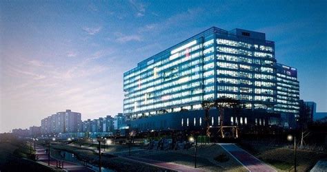 Samsung Engineering Office Photos | Glassdoor