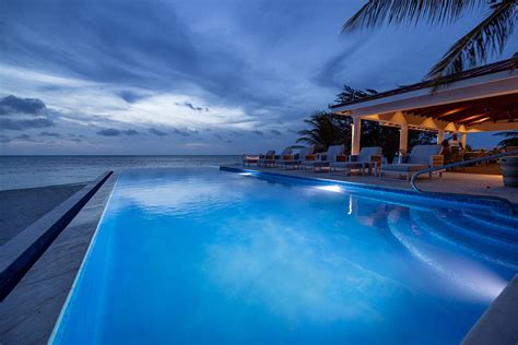 MANTA ISLAND RESORT - Updated 2024 Resort (All-Inclusive) Reviews (Belize/Glovers Reef Atoll)