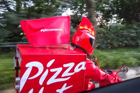 Pizza Hut - Rescue Bike :: Behance