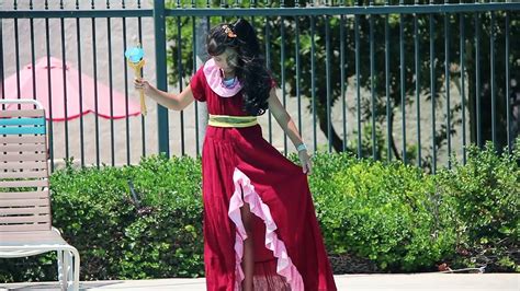 Elena Of Avalor turns into MERMAID Disney Princess Channel Toys Episode ...