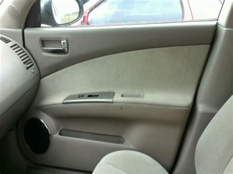 2005 Nissan Altima Front Door Panel in Rockville, MN 56369 PB#275998