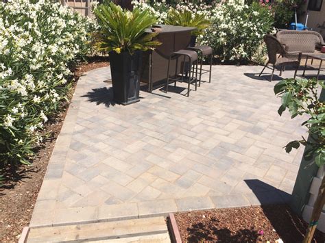 PAVERS INSTALLATION | LandscapeRus