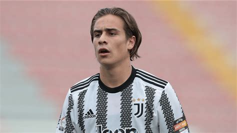 Juventus preparing long-term contract deal for Kenan Yildiz - FootItalia.com