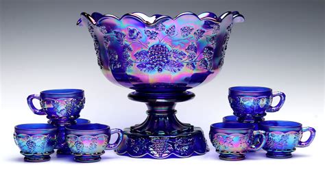 #247: A FENTON 'PANELED GRAPE' CARNIVAL GLASS PUNCH BOWL