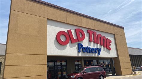 Hobby Lobby building to become site of Old Time Pottery in Springfield