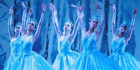 30 Gorgeous Photos of 'The Nutcracker' Performances From Around the World